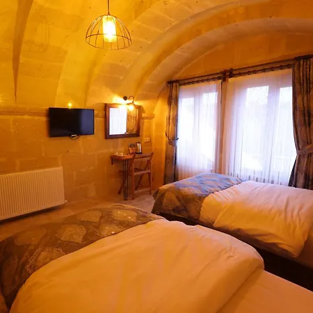 Cappadocia Tughan Stone House Отель Учисар