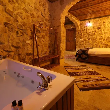 Cappadocia Tughan Stone House * Учисар