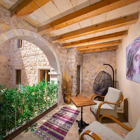 Cappadocia Tughan Stone House