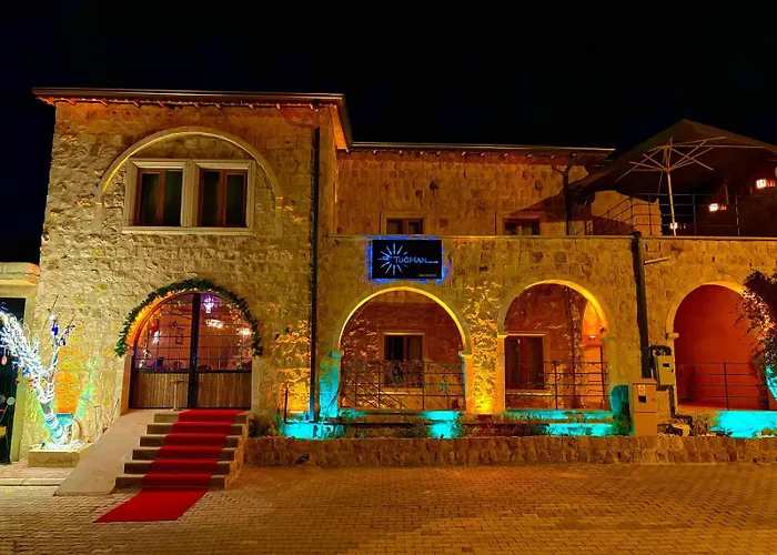 Cappdocia Tughan Cave Üchisar