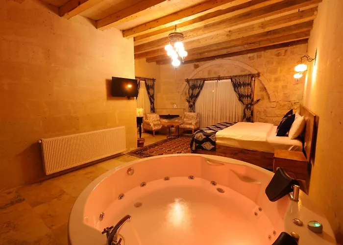 Cappdocia Tughan Cave Üchisar