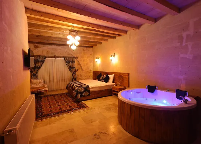 Cappdocia Tughan Cave * 우치사르