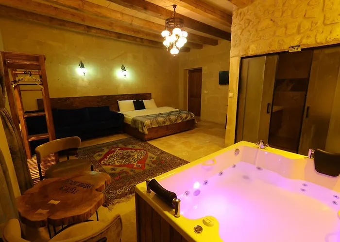 Cappdocia Tughan Cave * 우치사르