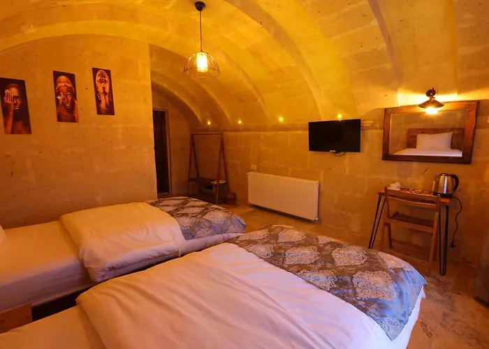 Cappdocia Tughan Cave 호텔 우치사르