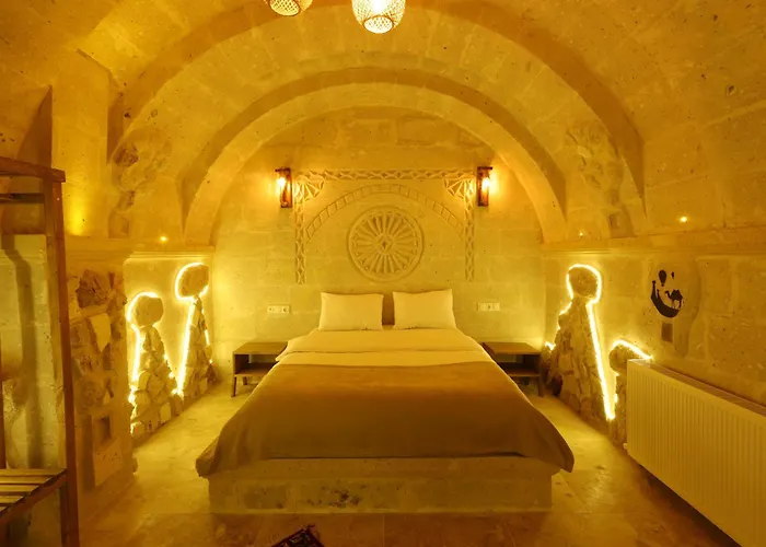 Cappdocia Tughan Cave Hotel *