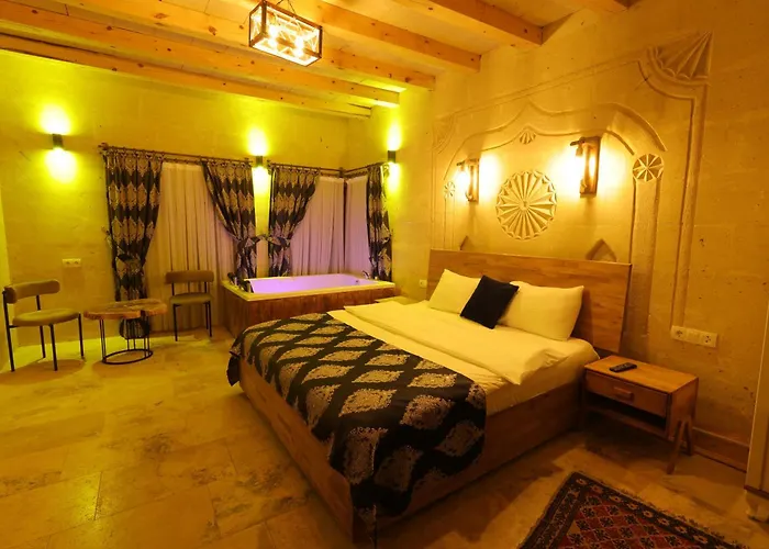 Cappdocia Tughan Cave 우치사르