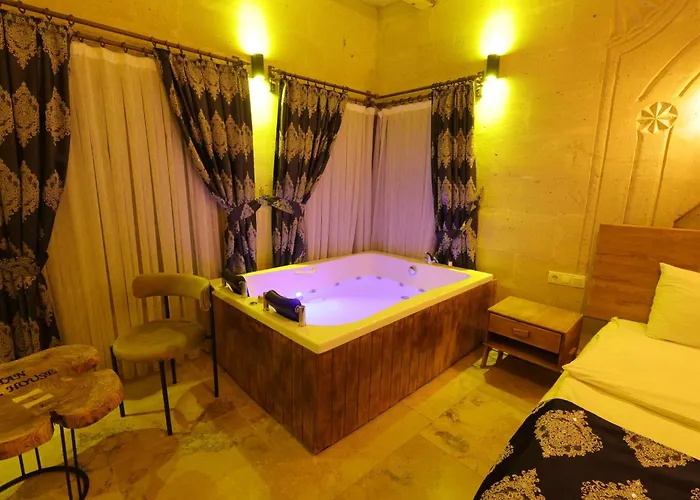 Cappdocia Tughan Cave Hotel